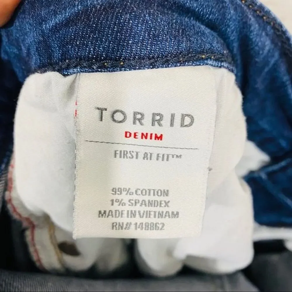 Torrid women’s first at fit slim boot blue jeans size 12R